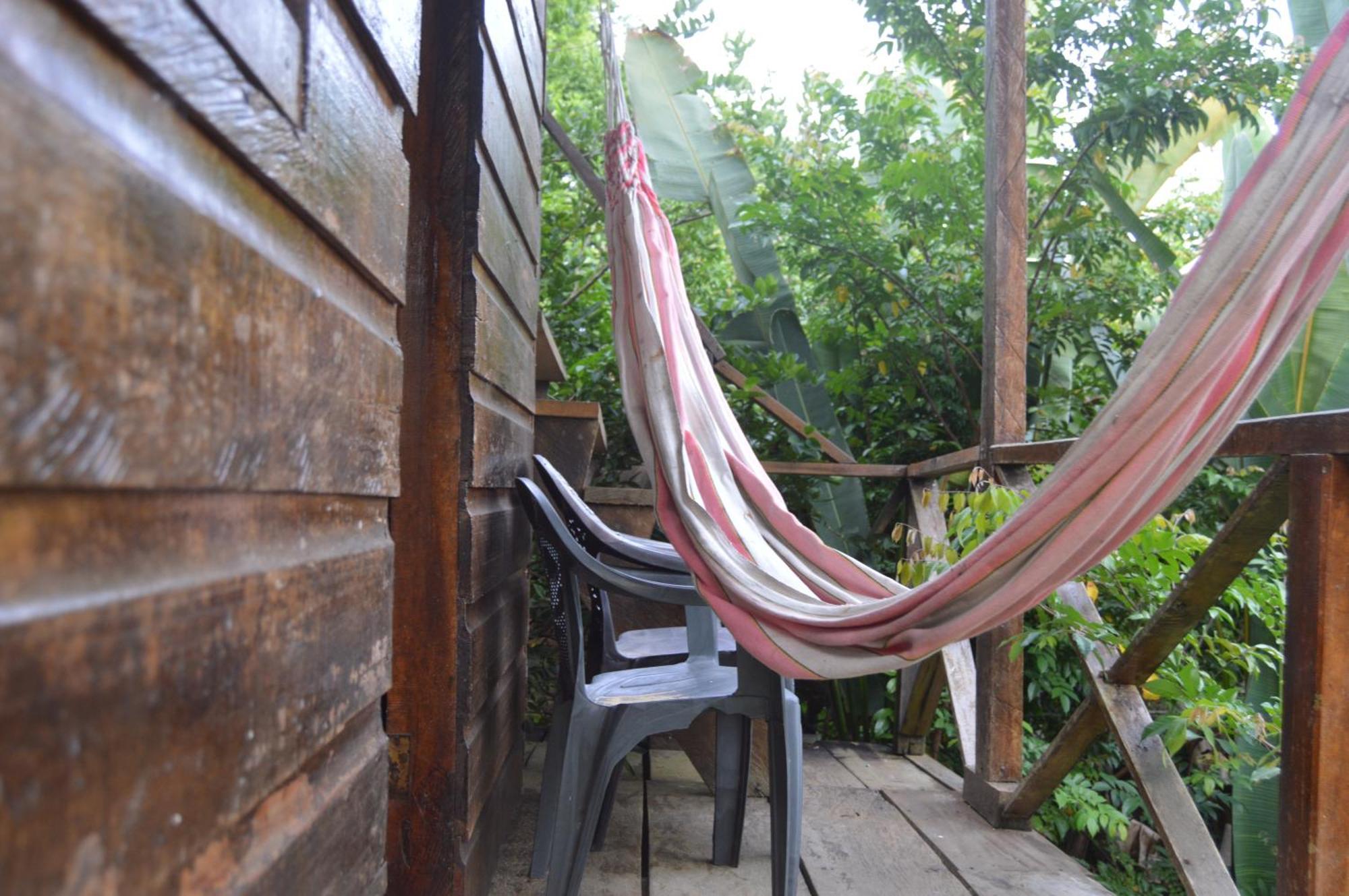 Beverly'S Hill Guest House Bocas Town Oda fotoğraf