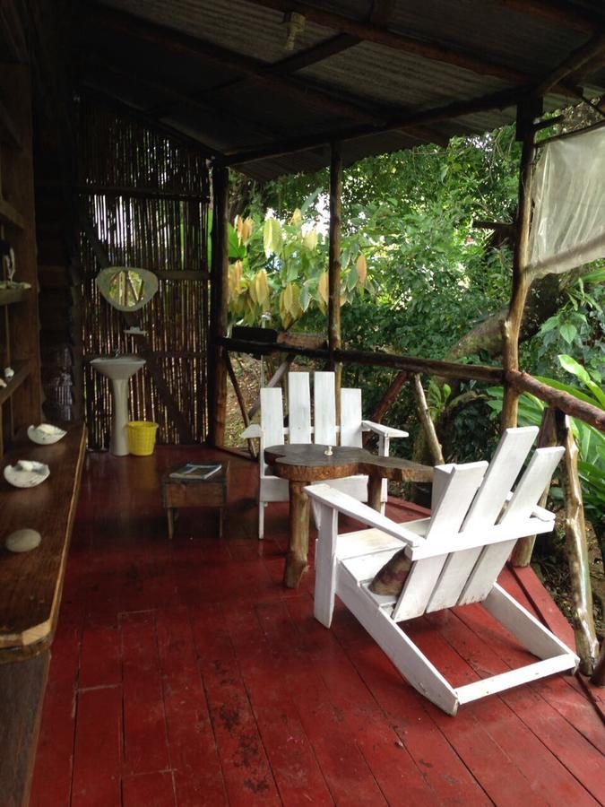 Beverly'S Hill Guest House Bocas Town Dış mekan fotoğraf